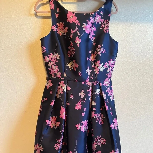 Eliza J Floral Jacquard Dress SIZE 10 Cocktail Dress - Picture 2 of 6
